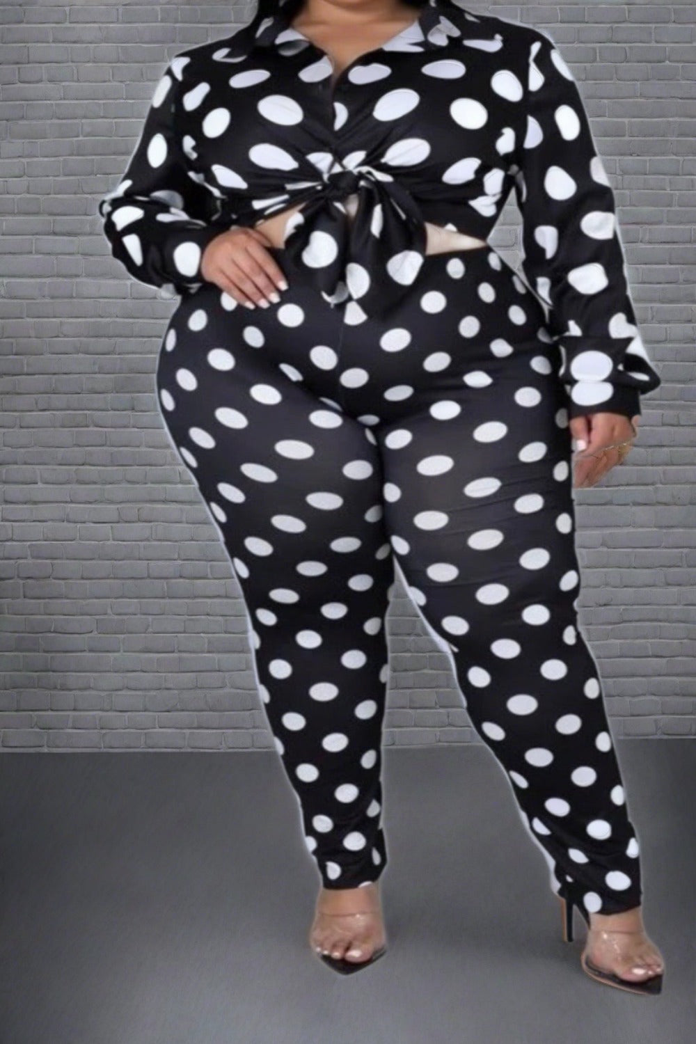 Pop Out Polka Dot | Plus Size Legging Set